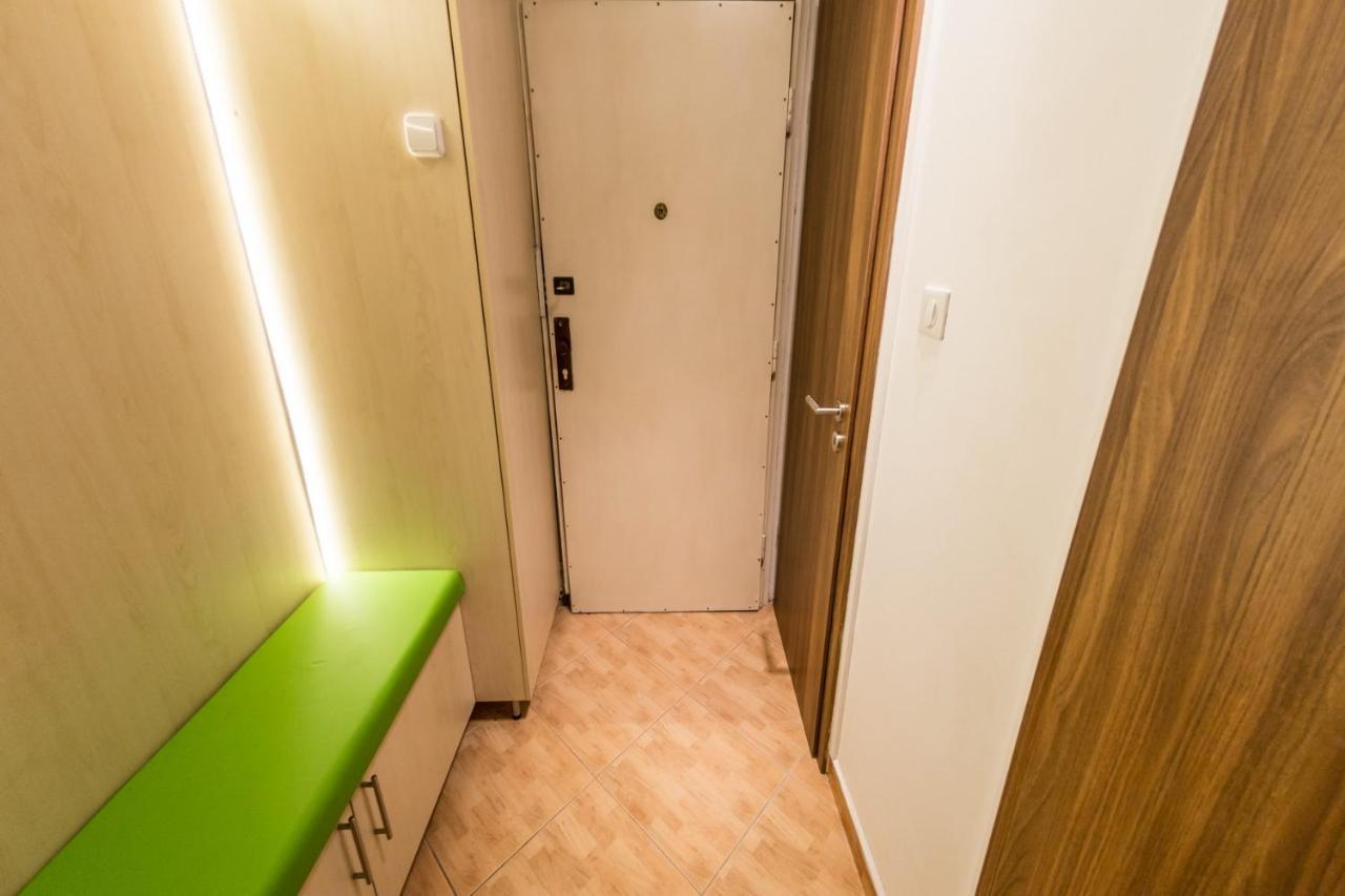 Central Home- Pesterzsebet Budapest Luaran gambar