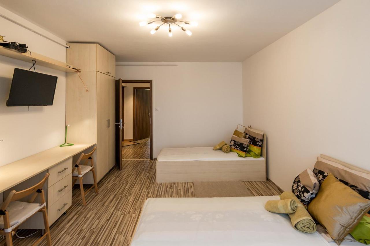 Central Home- Pesterzsebet Budapest Luaran gambar
