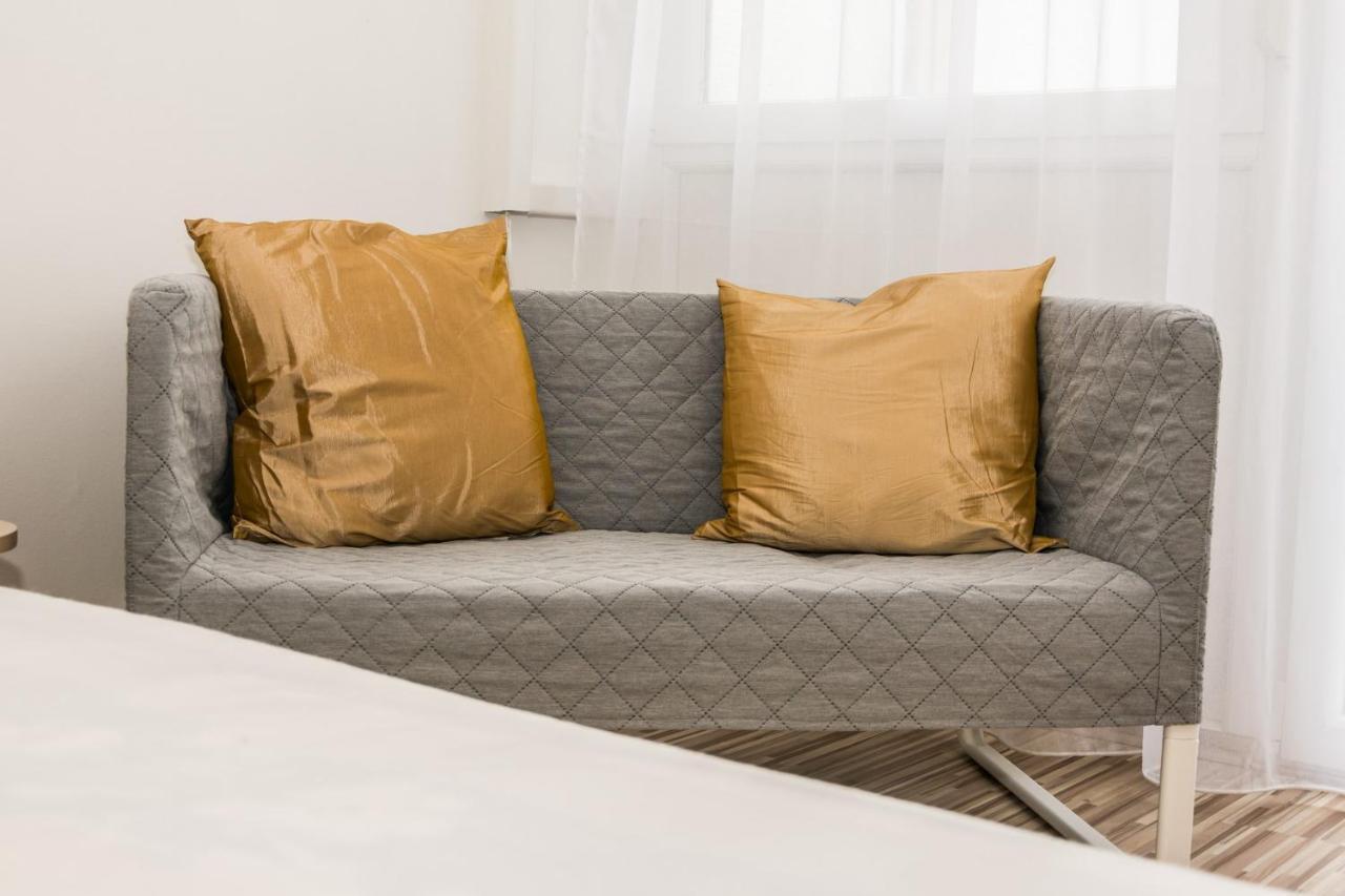Central Home- Pesterzsebet Budapest Luaran gambar